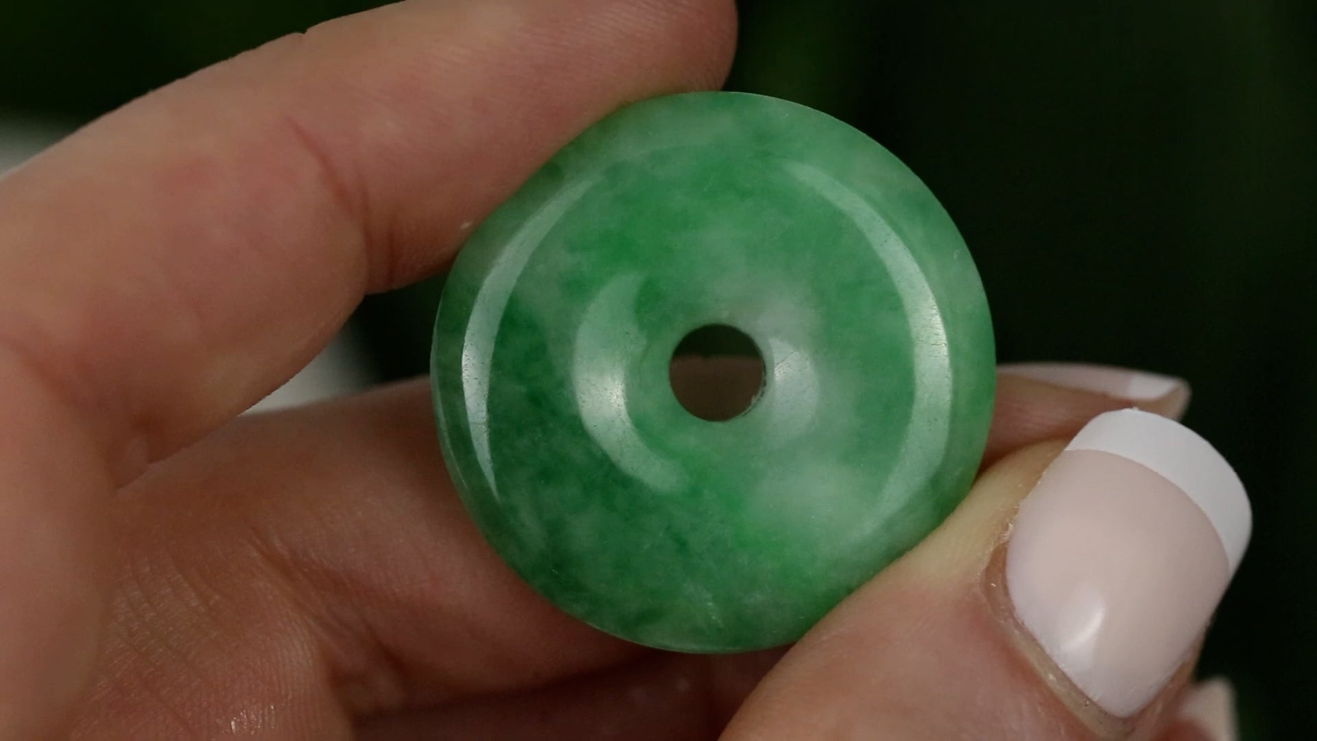 What Is The Difference Between Jade And New Jade what-is-the-difference-between-jade-and-new-jade