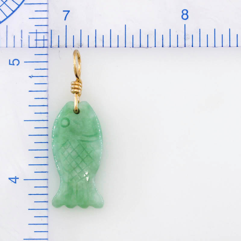 GREEN JADEITE JADE CARVED FISH 14K YELLOW GOLD PENDANT UPC #174528