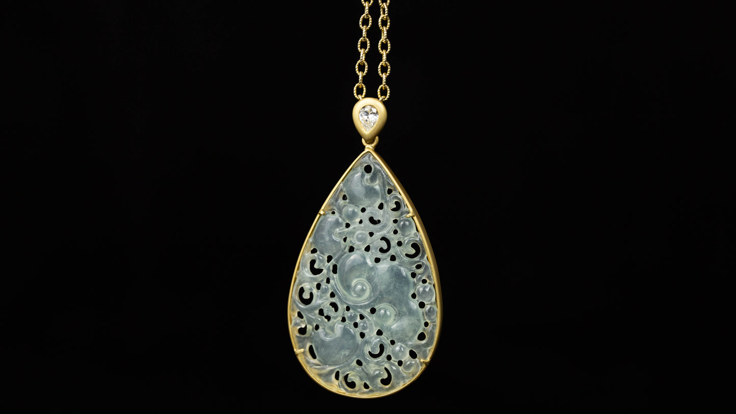 18K Yellow Gold Ice Jadeite Jade Carved Lingzhi Mushroom Pendant | UPC #392373