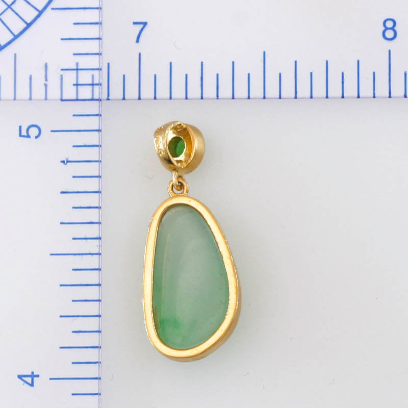 18K YELLOW GOLD GREEN JADEITE JADE FREE FORM PENDANT UPC #393264