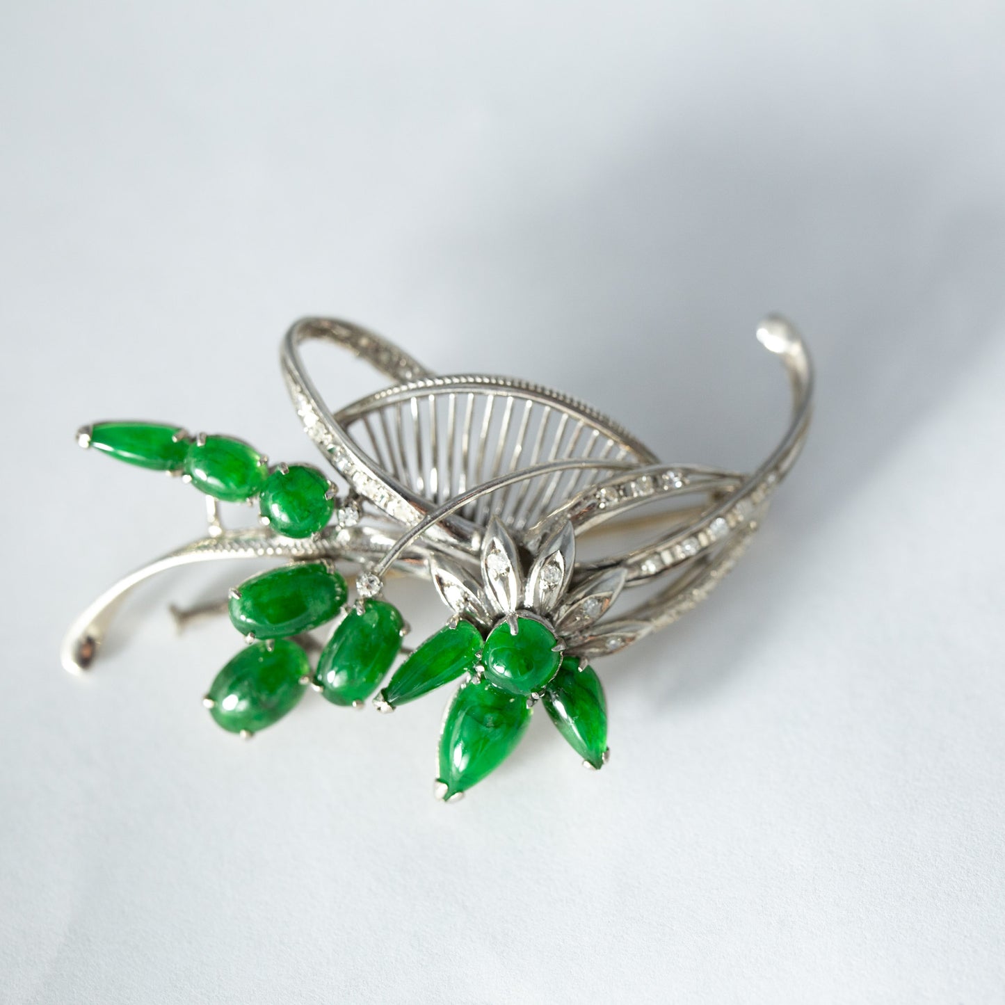 Estate 18K White Gold Green Jadeite Jade Vintage Pin | UPC #336759