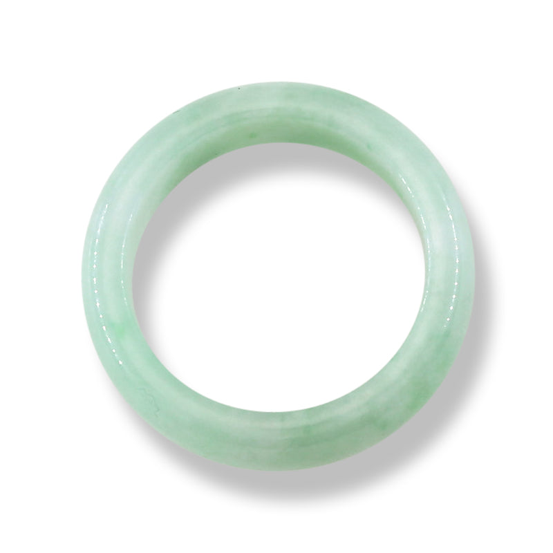 GREEN JADEITE JADE BAND RING FINGER SIZE 8.25 UPC #179394