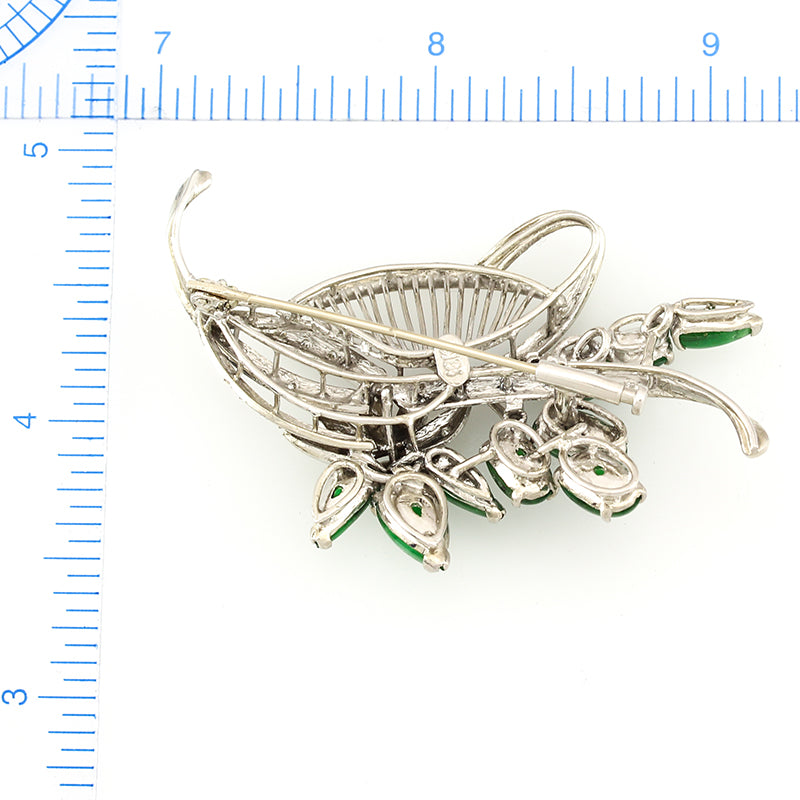 ESTATE 18K WHITE GOLD ESTATE GREEN JADEITE JADE PIN UPC #336759