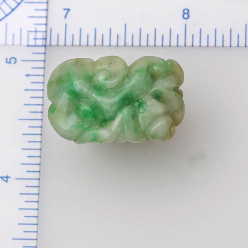 VINTAGE GREEN JADEITE JADE CONTINUOUS CARVED SADDLE RING SIZE 6.75 UPC #396654