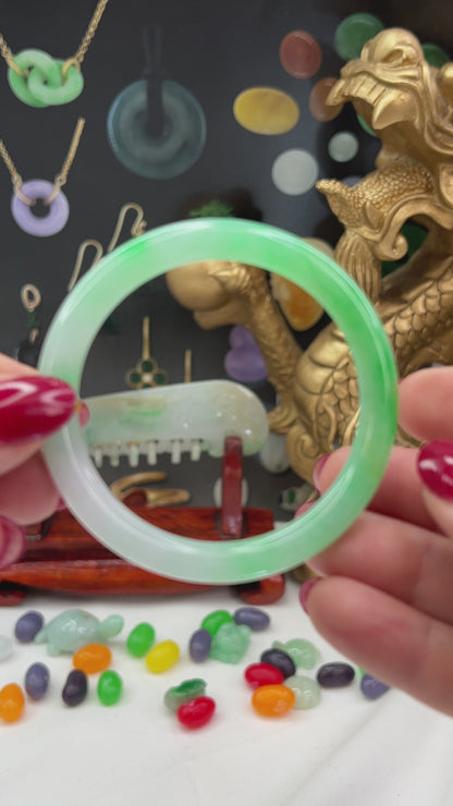 Small Green Jadeite Jade Cylindrical Bangle 51.5MM | UPC #016903