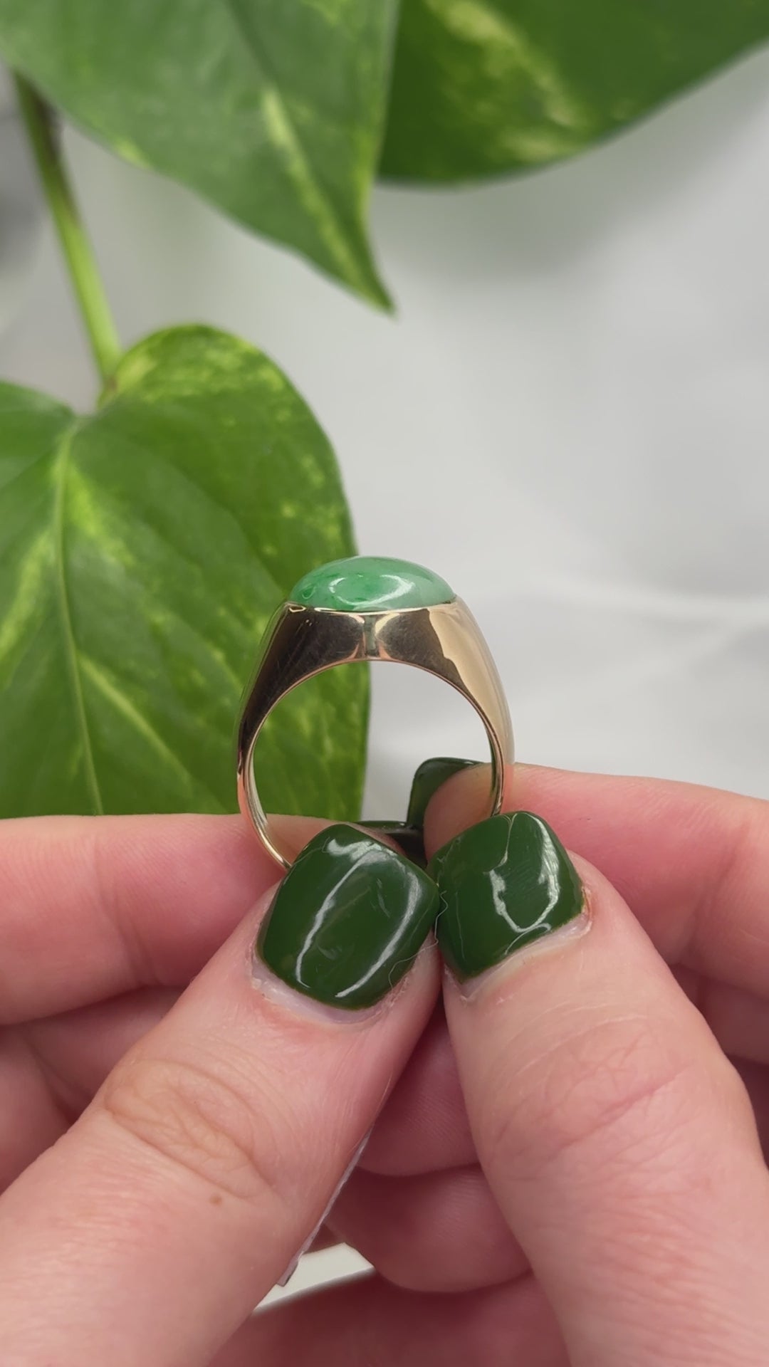 14K Yellow Gold Green Jadeite Jade Gypsy Style Ring for Men and