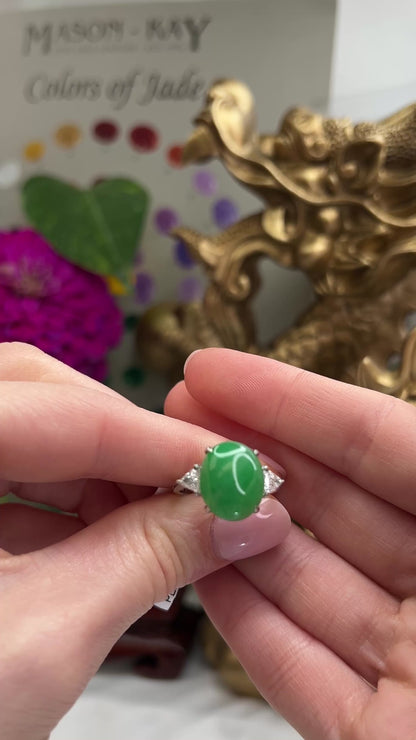 Platinum Apple Green Jadeite Jade and Diamond Ring | UPC #385368