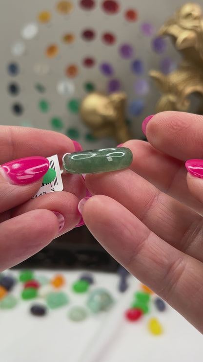 Green Jadeite Jade Band Ring Finger Size 7 | UPC #361423