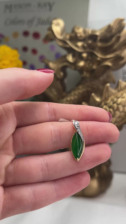 Estate Jade Pendant in 14K Yellow Gold | Marquise Jadeite Jade Vintage Jewelry | UPC #393608