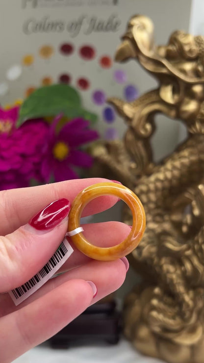 YELLOW JADEITE JADE BAND RING FINGER SIZE 8.5 UPC #302204
