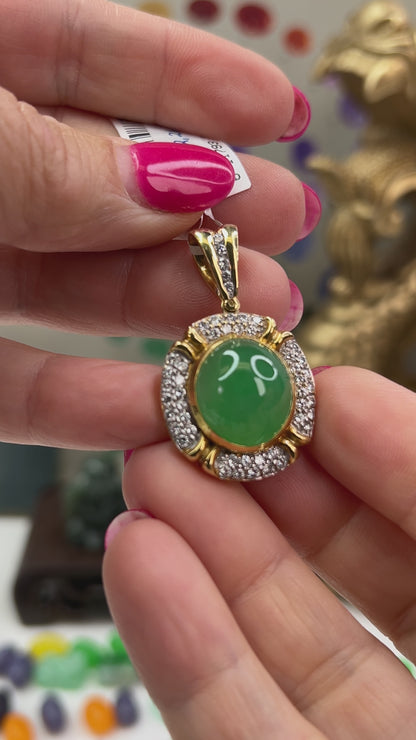 Green Jadeite Jade 18K Yellow Gold Pendant | UPC #308756