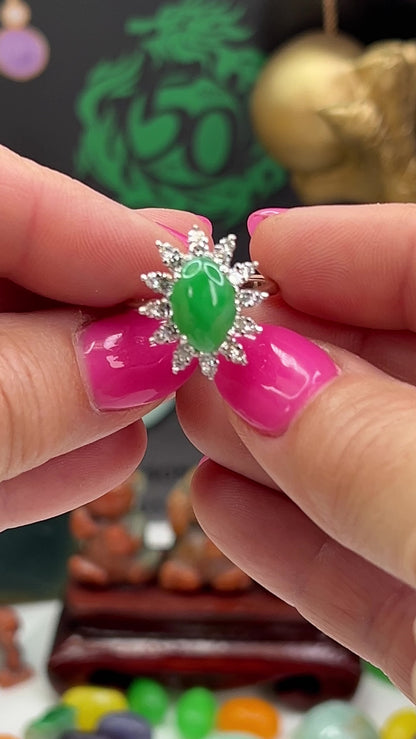 Estate Jade Ring | Vintage Green Jadeite Jade and Diamond Ring in 14K White Gold | UPC #405547