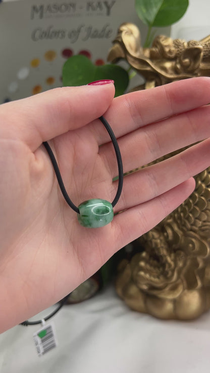 GREEN JADEITE JADE BEAD SLIDE NECKLACE UPC #372344