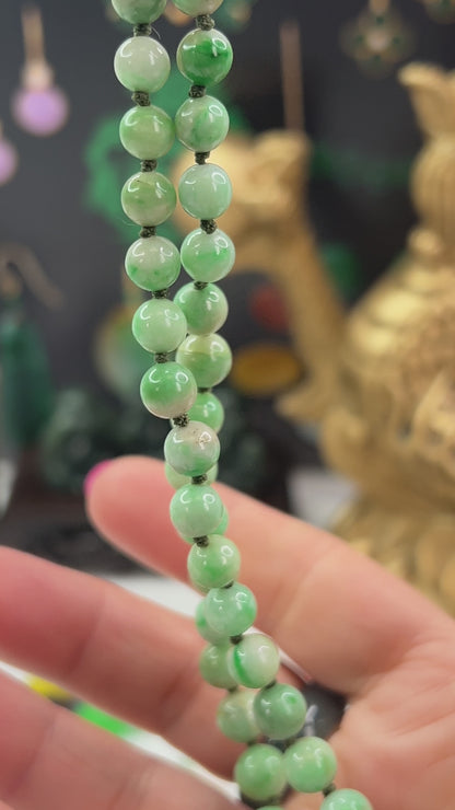 Estate 14K Yellow Gold Green Jadeite Jade Bead Necklace for Women | UPC #021242