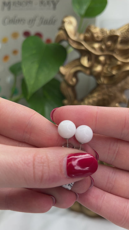 14K WHITE GOLD WHITE JADEITE JADE 9MM BALL STUD EARRING UPC #372375