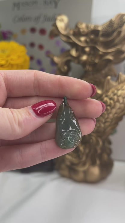 GREEN & RED JADEITE JADE CARVED PENDANT UPC #380578