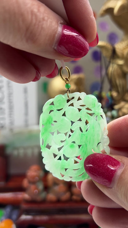 Green Jadeite Jade Carved 18K Yellow Gold Pendant | UPC #389007