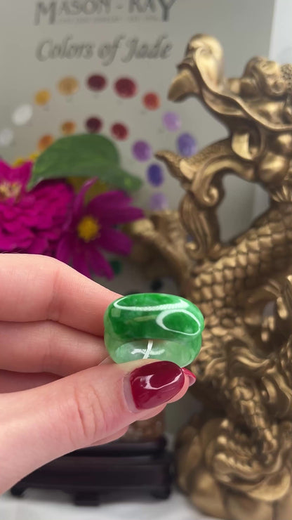GREEN JADEITE JADE SADDLE TOP BAND RING FINGER SIZE 9 UPC #385993