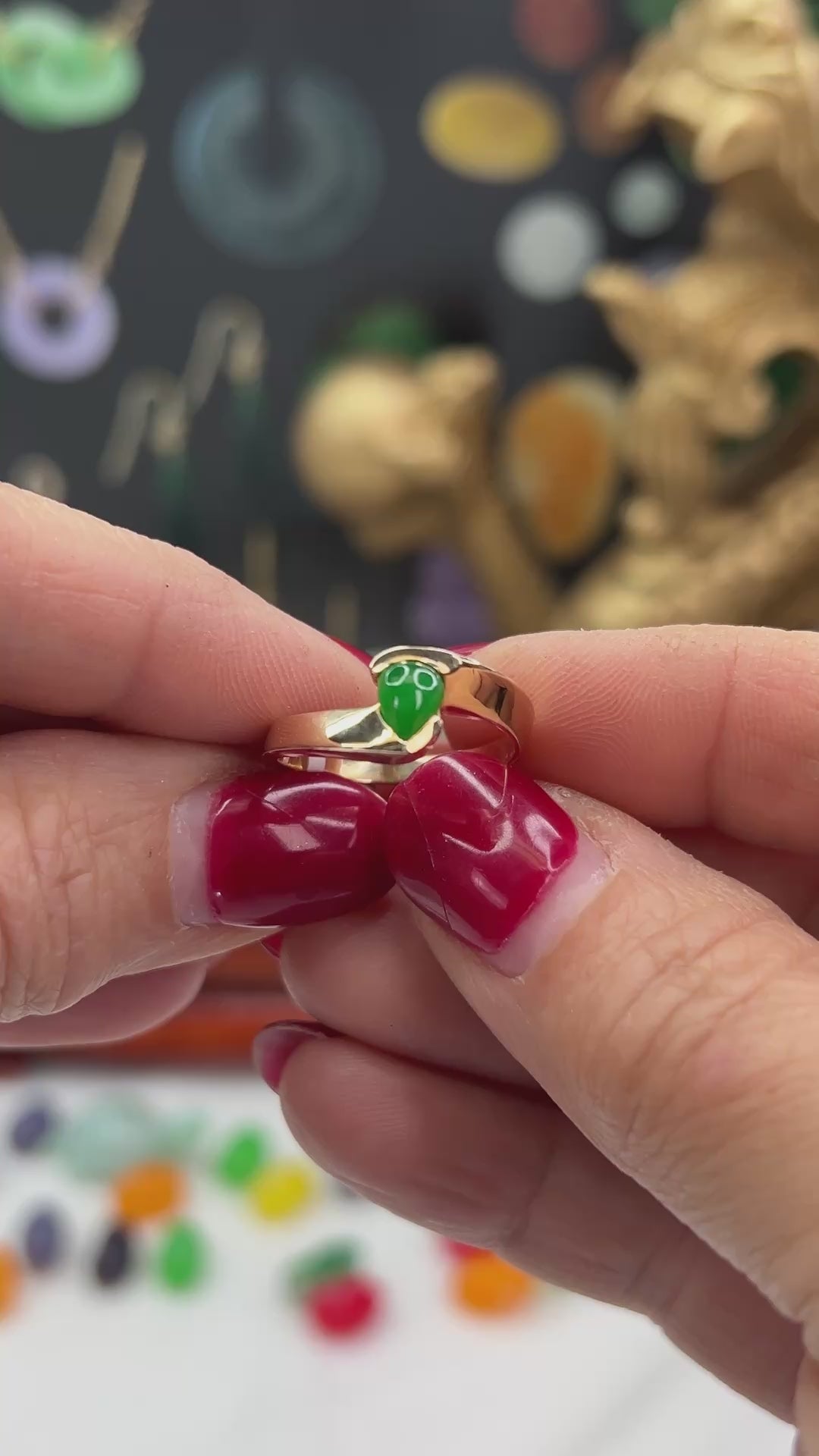 14k yellow gold green jadeite jade ring  jewelry for women