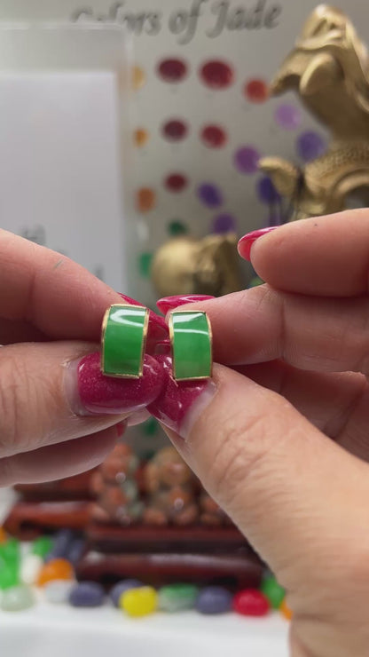 Vintage Green Jadeite Jade 14K Yellow Gold Bridge Stud Earring | UPC #401280