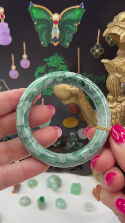 Green Jadeite Jade Cylindrical Bangle 52.0MM | UPC #406933