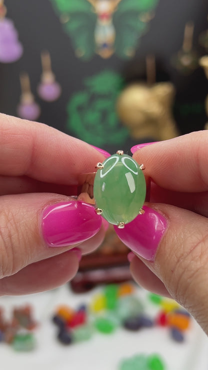 Estate Jade Ring | Vintage Green Jadeite Jade Ring in 14K Yellow Gold | UPC #404915