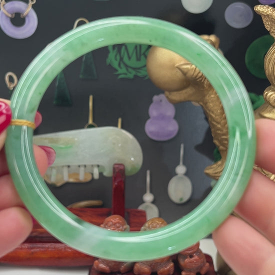Guatemalan Green Jadeite Jade Cylindrical Bangle 59.5mm Jade Jewelry