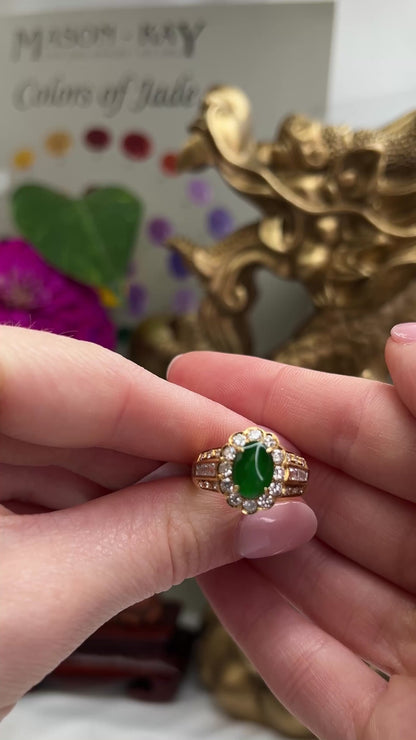 Estate Jewelry | Vintage Jadeite Jade and Diamond Ring in 18K Yellow Gold | UPC #353299
