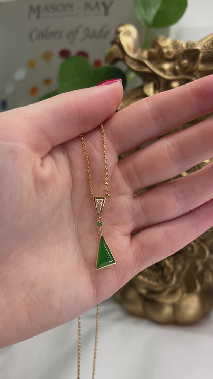 18K Yellow Gold Green Jadeite Jade and Diamond Necklace | UPC #389991